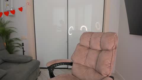 Snapshot of helena_lorente chatting on 20, 6, 2026 Helen online show from 20, 6, 2026