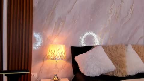 Helena Santos  online show from 17, 1, 2026