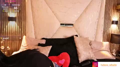 helena_whaite online show from 25, 6, 2026