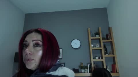 Helena online show from 18, 11, 2025