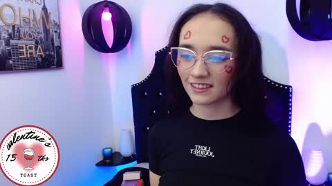 Helene online show from 14, 2, 2025