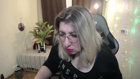 helenenigma online show from 29, 1, 2025