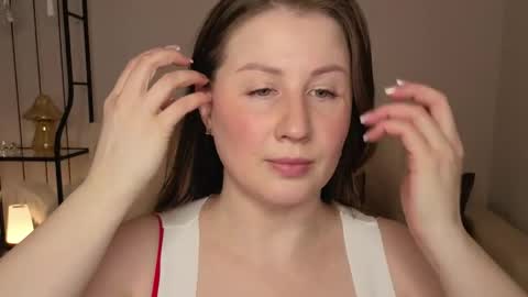 Helen online show from 25, 4, 2026