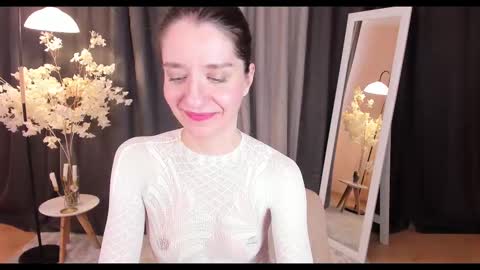 Helen online show from 17, 2, 2025