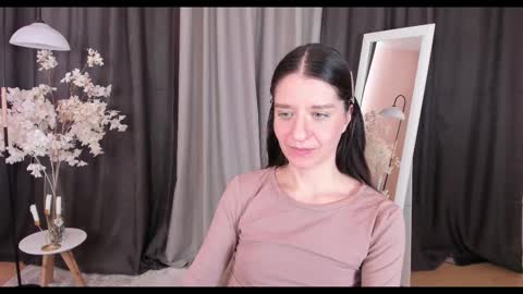 Helen online show from 22, 2, 2025