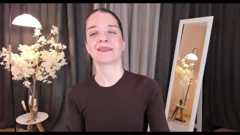 Helen online show from 1, 3, 2025