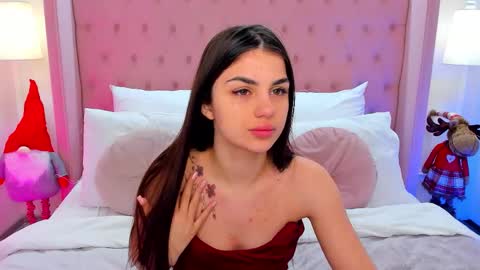 Snapshot of helentiny chatting on 15, 12, 2025 Helen online show from 15, 12, 2025