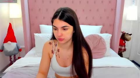 Snapshot of helentiny chatting on 19, 12, 2025 Helen online show from 19, 12, 2025