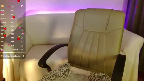 Snapshot of helenxlove chatting on 30, 3, 2026 HelenXLove online show from 30, 3, 2026