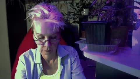 Helga online show from 28, 7, 2026