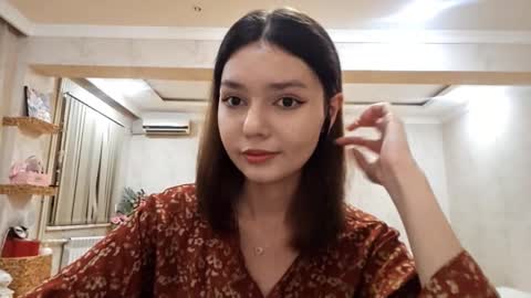 Alice online show from 25, 9, 2025