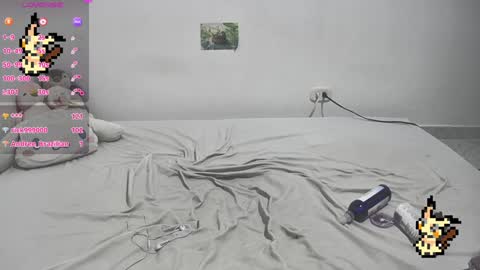 Helia Transfem and Amy online show from 22, 1, 2025