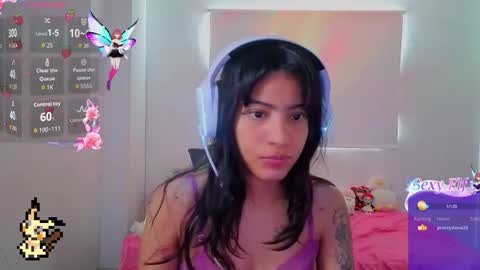 Helia Transfem and Amy online show from 12, 2, 2026