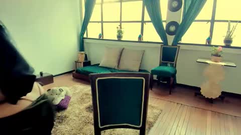 Heliconia online show from 9, 3, 2026