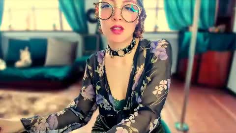 Heliconia online show from 2, 8, 2026