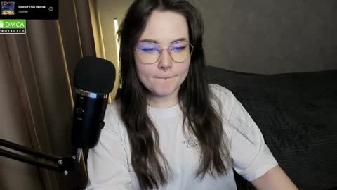 Red online show from 11, 1, 2025