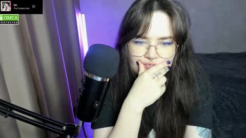 Red online show from 12, 2, 2025