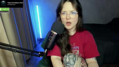 Red online show from 22, 9, 2025