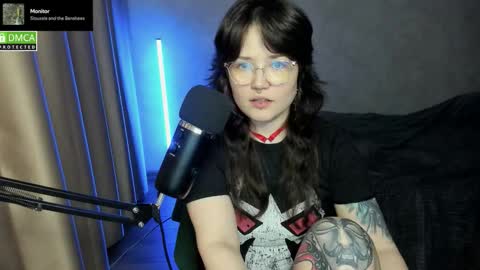 Red online show from 6, 10, 2025