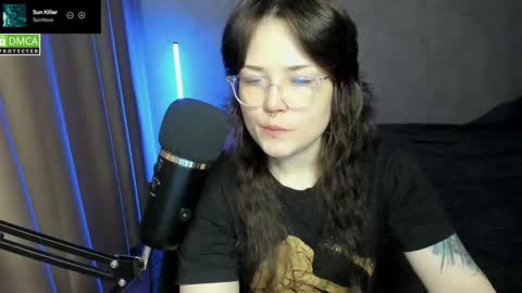 Red online show from 11, 10, 2025