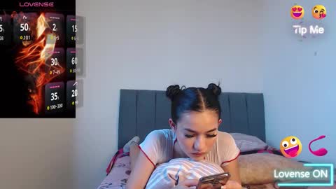 Snapshot of hell_s01 chatting on 15, 3, 2026 hell_s01 online show from 15, 3, 2026