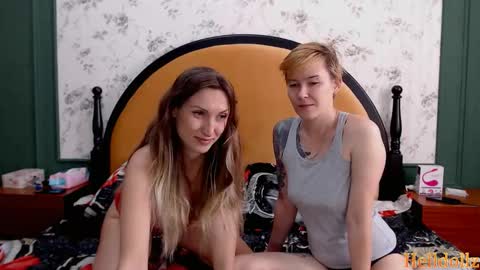 HellDollz  online show from 24, 10, 2025