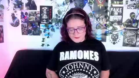 hellen online show from 10, 7, 2026