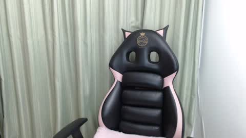 Hellen online show from 7, 1, 2025