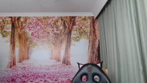 Hellen online show from 22, 1, 2025