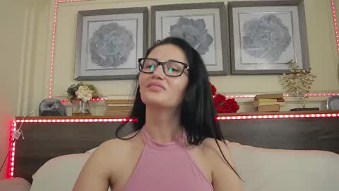 Snapshot of hellendesire chatting on 8, 6, 2026 online show from 8, 6, 2026