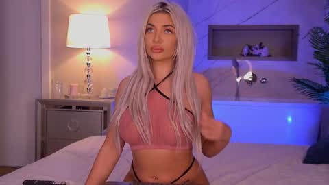 hellenroyy online show from 20, 10, 2025