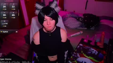 Snapshot of hellfire_girl chatting on 6, 10, 2025 Hayley online show from 6, 10, 2025