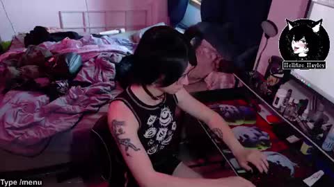 Snapshot of hellfire_girl chatting on 24, 6, 2026 Hayley online show from 24, 6, 2026