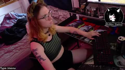 Snapshot of hellfire_girl chatting on 12, 7, 2026 Hayley online show from 12, 7, 2026