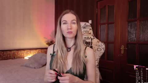 Alisia  Monday to Friday from 10 am to 4 pm GMT 2 online show from 4, 6, 2026