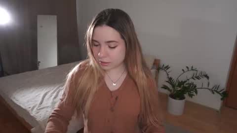 Snapshot of hello_taya chatting on 12, 1, 2026 Taya online show from 12, 1, 2026