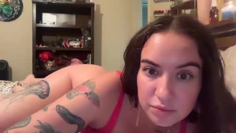 Snapshot of helloimallison69 chatting on 22, 7, 2026 helloimallison69 online show from 22, 7, 2026