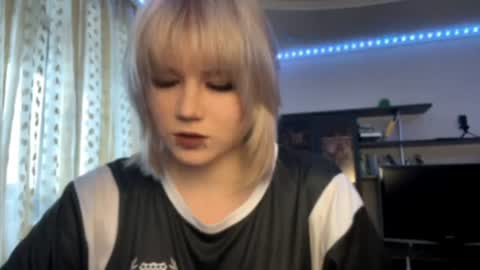 hellokinki online show from 28, 6, 2026