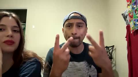 hellokitten123 online show from 3, 3, 2025