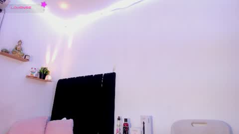 Snapshot of hellokitty38 chatting on 19, 7, 2026 hellokitty38 online show from 19, 7, 2026