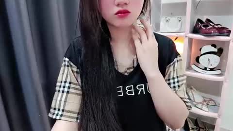 hellokitty_sexy online show from 25, 7, 2026