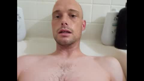 helloladysandgents online show from 23, 4, 2026