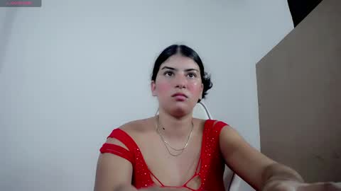 helloo_kityy25 online show from 31, 3, 2026