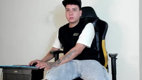 Snapshot of hellstar_team chatting on 16, 11, 2025 Star and Andy online show from 16, 11, 2025