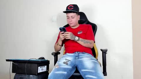 Snapshot of hellstar_team chatting on 22, 11, 2025 Star and Andy online show from 22, 11, 2025