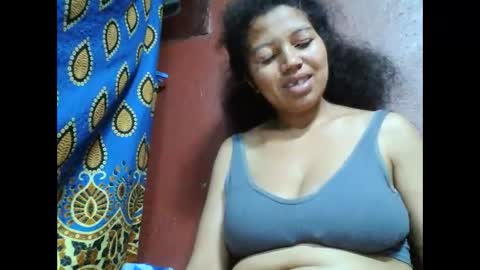 henitsaldy online show from 5, 10, 2025