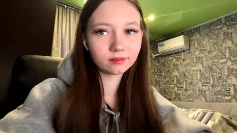 Lucy online show from 20, 4, 2026