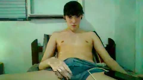 Snapshot of henriexxx chatting on 15, 3, 2026 Henrie online show from 15, 3, 2026