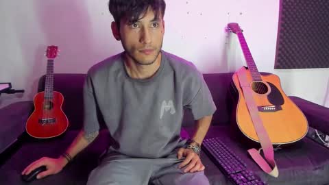 henrik_senn online show from 4, 12, 2024