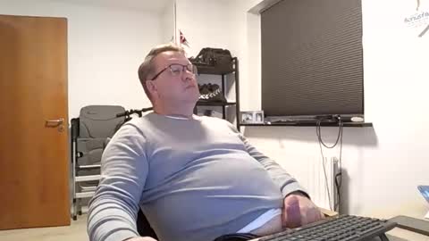 henrikrp1971 online show from 23, 11, 2025